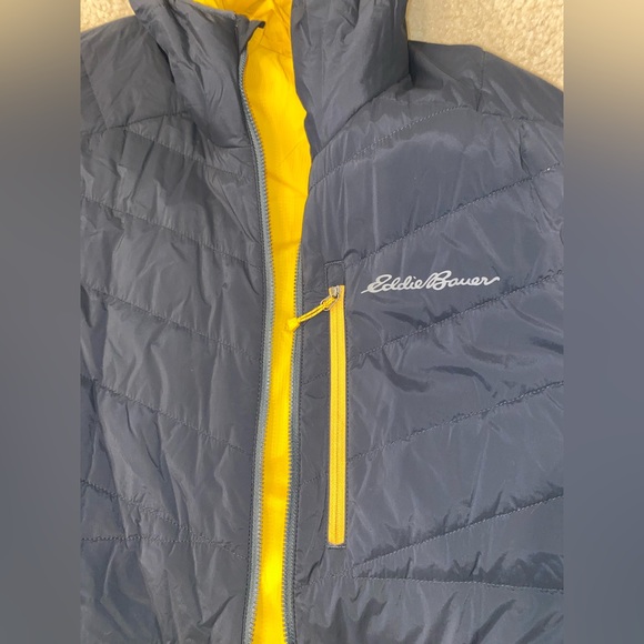 EDDIE BAUER FIRST ASCENT, Worn once, REVERSIBLE, puffer, CLIMBING jacket. - Picture 11 of 13